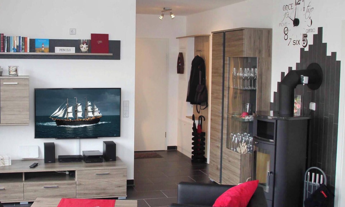 Grossenbrode Apartment | ECARF certified vacation apartment Meeresrauschen 12 in Großenbrode. Maximum living comfort with TV recliner, underfloor heating, rain shower & sauna. Modern entertainment electronics with Sony PS3