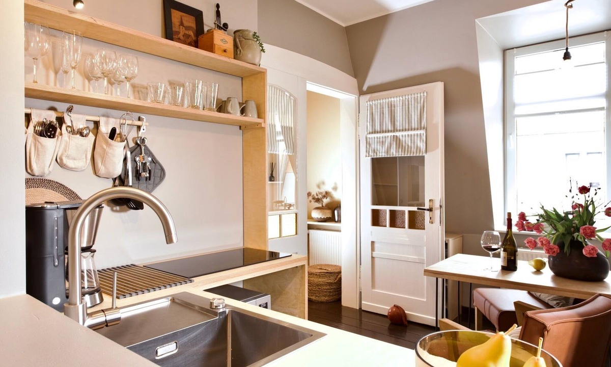 Gotha Apartment | Villa B-New spirit within old walls: luxurious living in the residential town of Gotha