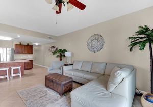 ☀️100 steps 2 Beach-Wraparound Balcony-3 BR Beach Resort 316☀️ in Miramar Beach