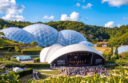 Looe House | 2 Stonerush Valley