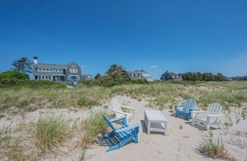 Centerville House | Craigville Long Beach Beachfront rental home. On private beach. RPMS029