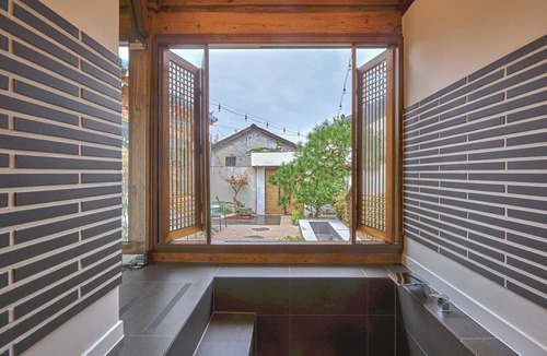Andong Villa | Experience a private stay in Andong, a city steeped in cultural heritage.