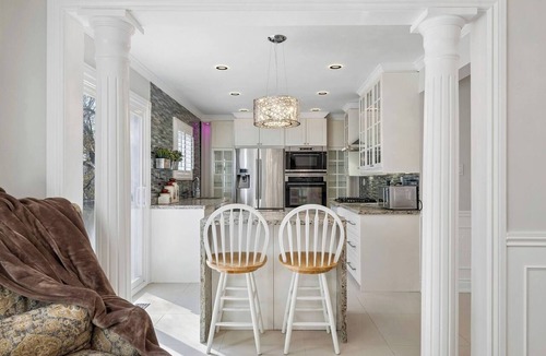 Pickering House | Modern Comforts, Quiet Neighborhood, Free 02 Parking