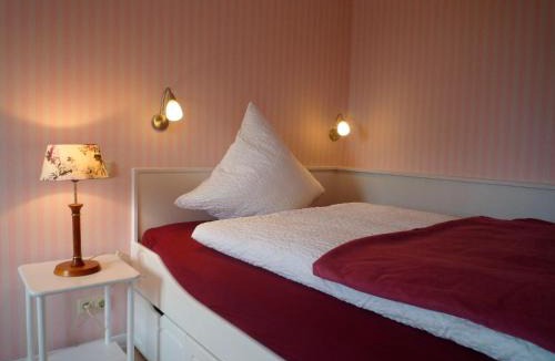 Vadersdorf Apartment | RosenGärtchen