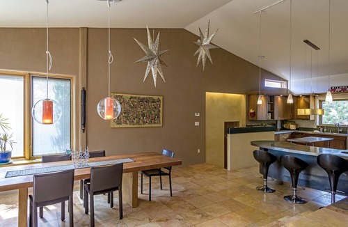 Santa Fe House | Spacious Eco-Friendly Perch