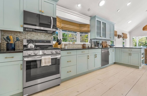 Centerville House | Summer Estate | Pool + Firepit + Family Retreat