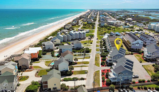 3 Gulls & A Buoy: Shore Fun Awaits! in Surf City