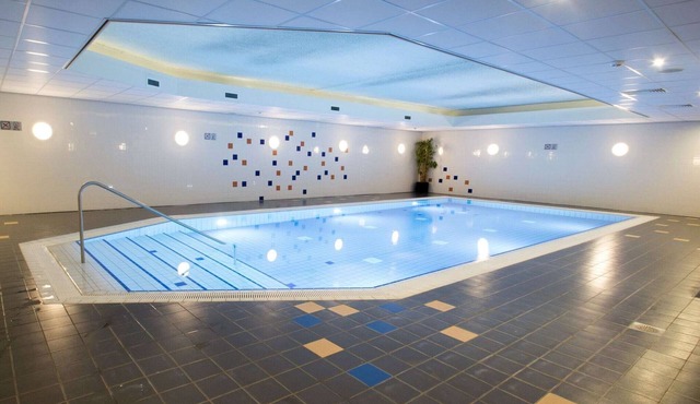 Apartment with a smart TV 1.7 km. from beach in Midsland