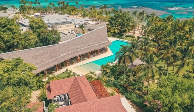 Apt with 2BR & balcony beach access in Portillo in Las Terrenas