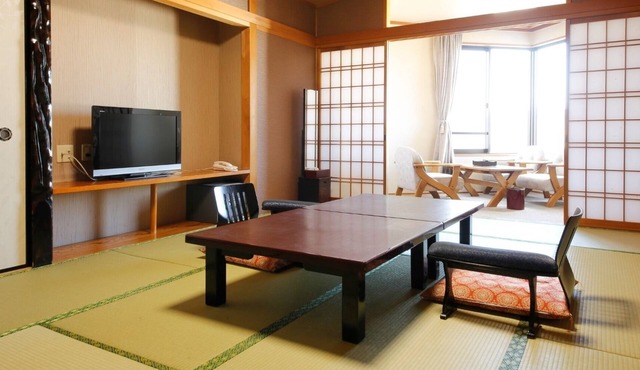 Basic room 10 tatami Japanesestyle room with b/Toba Mie in Toba