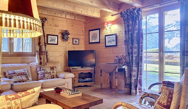 Beautiful private villa for 10 guests with WIFI, TV and terrace in Les Diablerets
