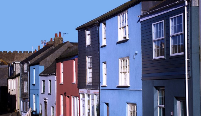 Beautifully renovated cosy house in the historic market town of Totnes, S Devon in Totnes