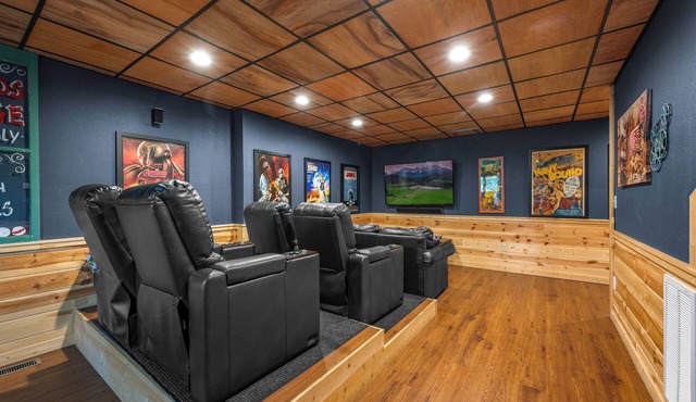 Blue Mist, A cozy cabin near all the attractions! in Pigeon Forge