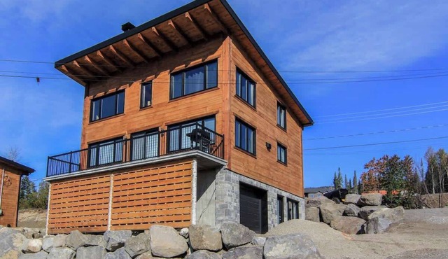 Boris | Tavata Chalets | Valinouët in Saint-David-de-Falardeau