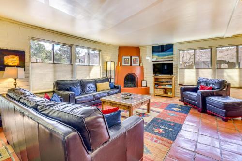 Bright Santa Fe Condo: 30 Min from Ski Basin! in Santa Fe