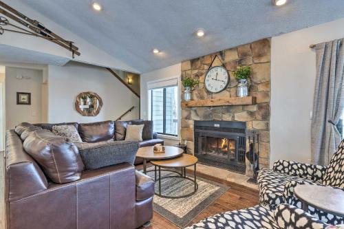 Bright Wintergreen Resort Home; Deck & Grill! in Mount Torry Furnace