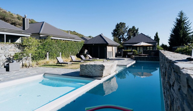 Cardrona Valley Escape - Cardrona Holiday Home in Cardrona