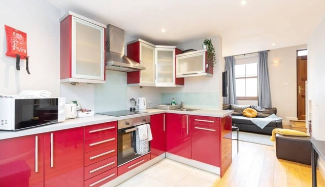 Central Location 2 Bedroom 2 Bathroom Fast WIFI in Dublin 8