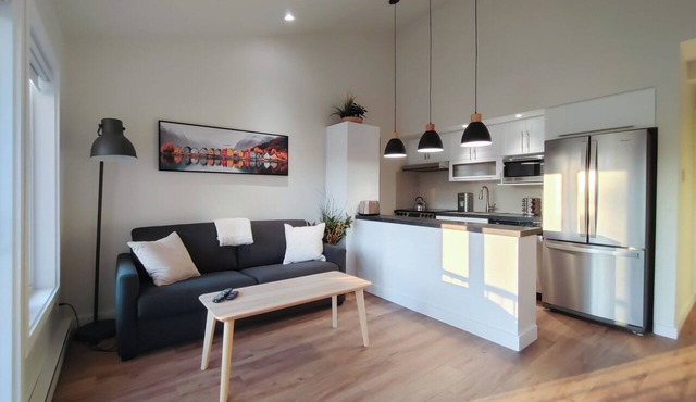 Chalet Tranquillité Orford - 5 min. from Mont-Orford (ski, golf, hiking, bike) in Oxford