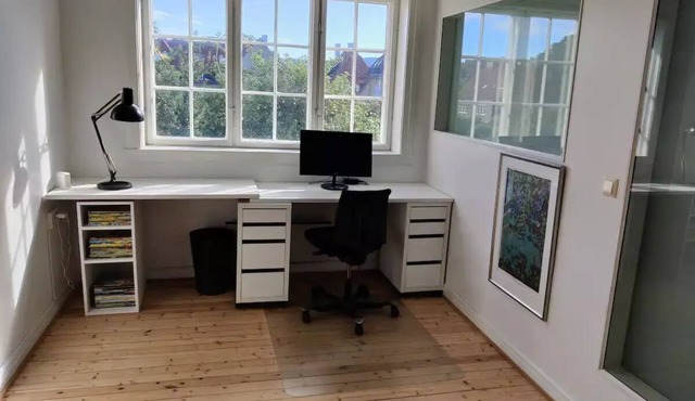 Charming townhouse with large private garden, in central Oslo in Oslo