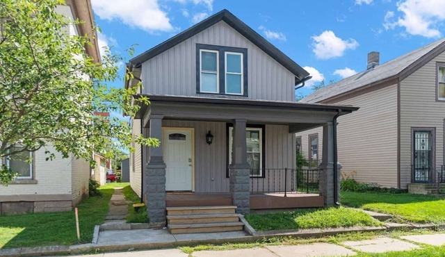 Convenient Fort Wayne Apartment | Walkable Location in Fort Wayne