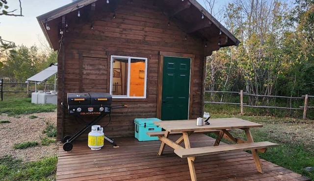 COTC - The Grouse House - Suite in Paintearth County No. 18