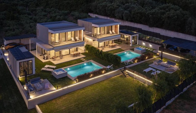 Estellar Villas, 50meters from the Sea in Neos Marmaras