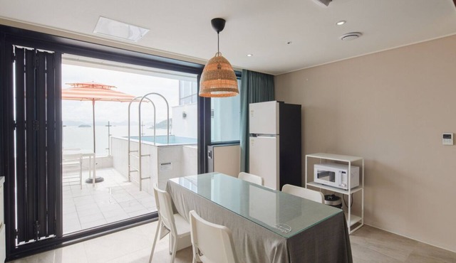 HEMIRION POOL VILLA&RESORT in Yeosu