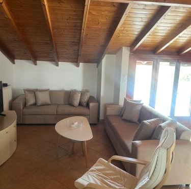 Hera Loft in Ireon