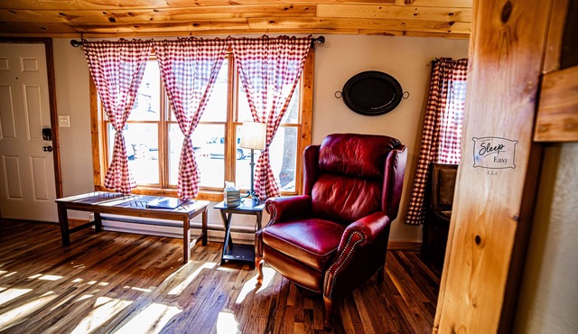 Knotty Pine Bunkhouse in Nevada