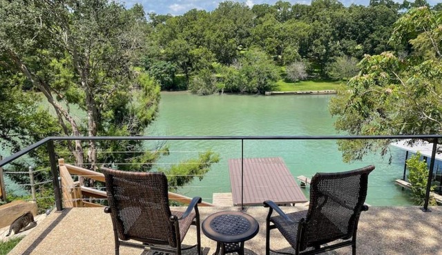 Lakeside Escape in McQueeney