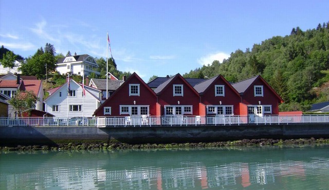 Marifjøra Sjøbuer in Marifjora