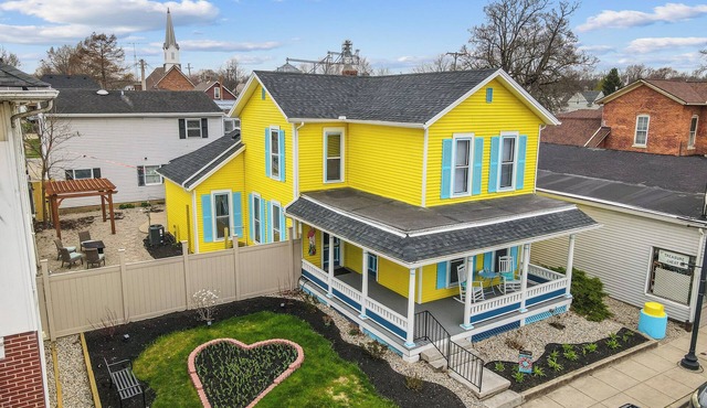 Miami Pearl: 3BR Themed Rooms-Game and Movie Room! in West Milton