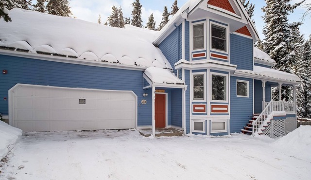 Moonstone House Breckenridge: Mtn Seclusion & City Convenient in Breckenridge