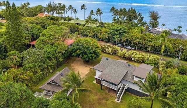 *New* Anini Beach Estate with Guesthouse, Steps to Sand TVNC#4218 in Kilauea