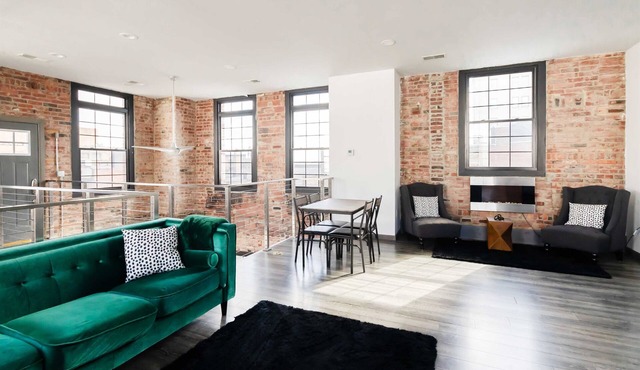 New York Loft Vibes in Downtown Warren in Warren