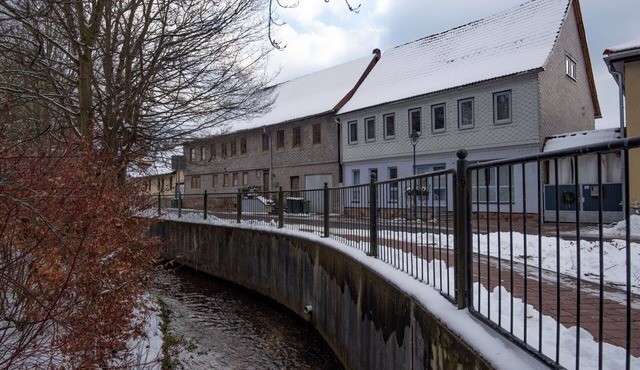 Nice apartment for 4 guests with WIFI, TV, patio and pets allowed in Suhl