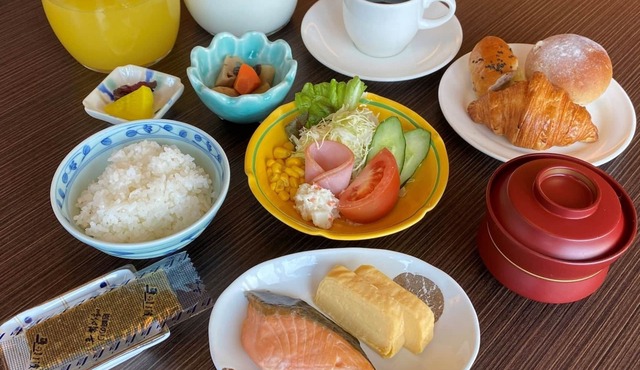 Nonsmoking single roomFree parkingAll rooms are doubleBreakfast included plan/Okayama Okayama in Okayama