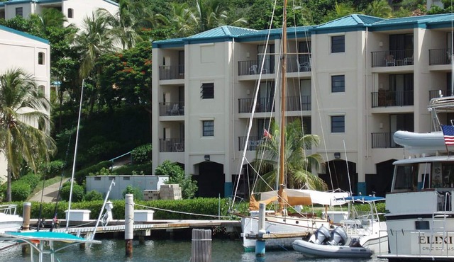 Paradise Found/Breathtaking Views/Dedicated Wi-Fi MONTHLY SPECIAL 6/15 - 11/15 in St Thomas