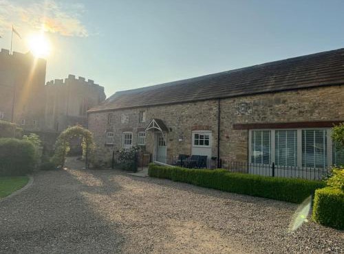 Parr Cottage at Snape Castle Mews in Bedale