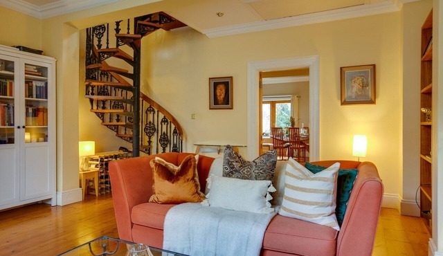 Portobello Townhouse in Dublin 8