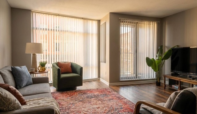 Quaint & Quiet CLE Condo in Cleveland