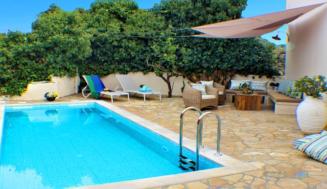 Querini Traditional Villa in Alikampos, 9km from Sandy Beach in Apokoronas