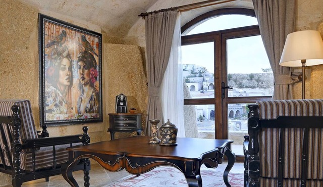 Spacious Cave Room Offering Perfect Backdrop | Outdoor Pool Access in Nevşehir