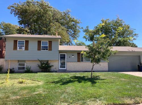 Spacious home away from home! in Pueblo