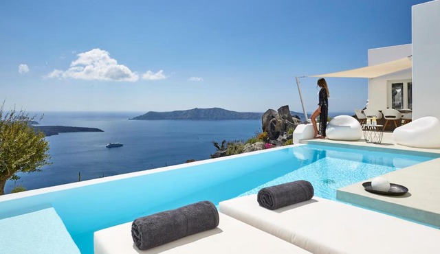 Villa Etheras in Firostefani