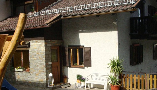 Viola Bläsche - apartment / apartment, shower, toilet, 2 bedrooms in Sellrain