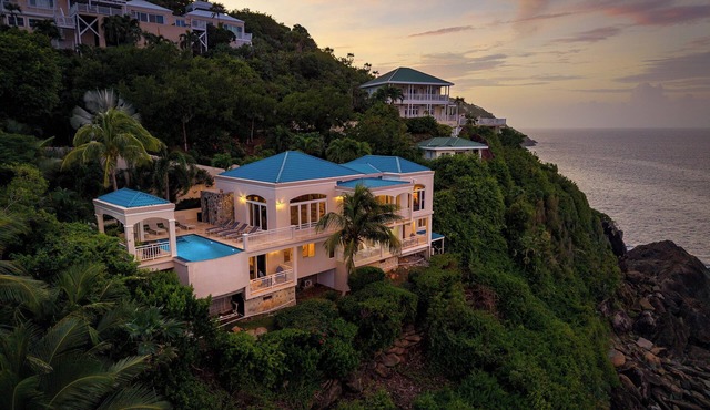 Wander St. Thomas Shores in Saint Thomas