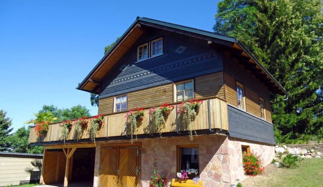 Weitsicht by Interhome in Lichtenhain (Bergbahn)