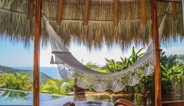 Welcome to Amuleto, live a new experience by renting the entire Villa in Zihua in Zihuatanejo
